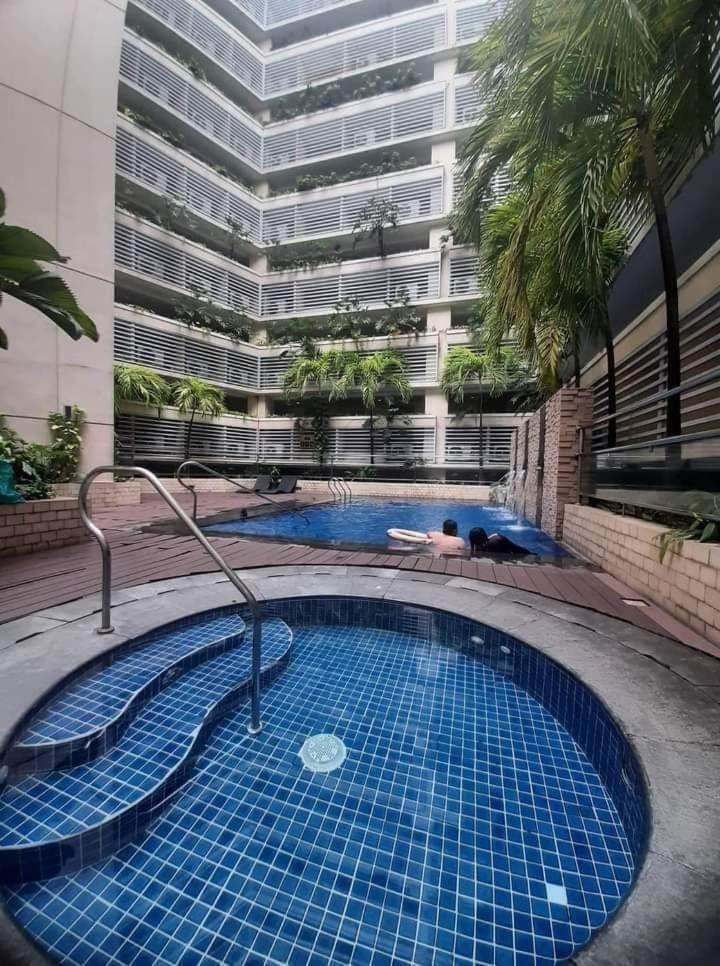 Pasay Condotel Near Naia Terminal 3 Exterior foto